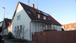 Hauptbild *** Renoviertes Einfamilienhaus mit Scheune und großem Grundstück ***