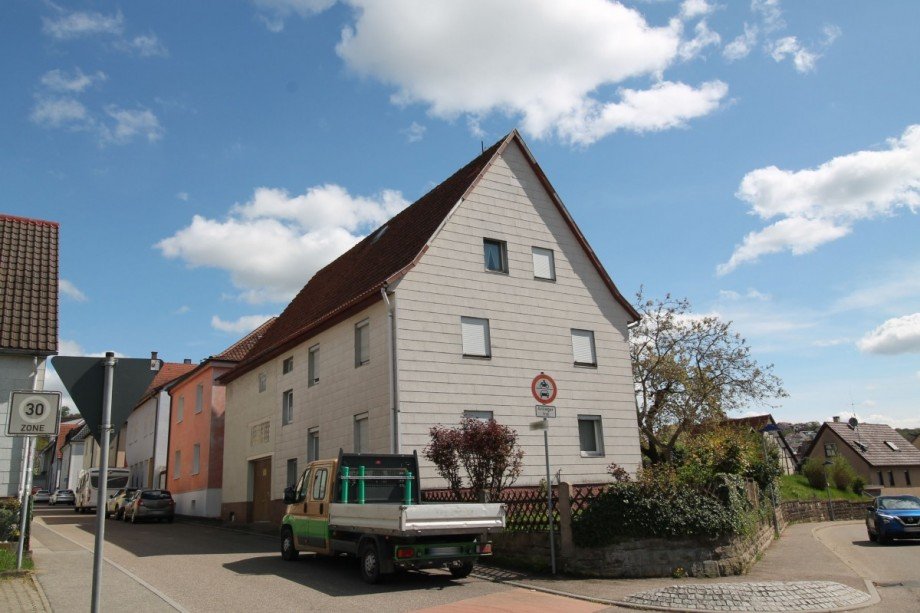 Au�enansicht Zweifamilienhaus Gemmrigheim