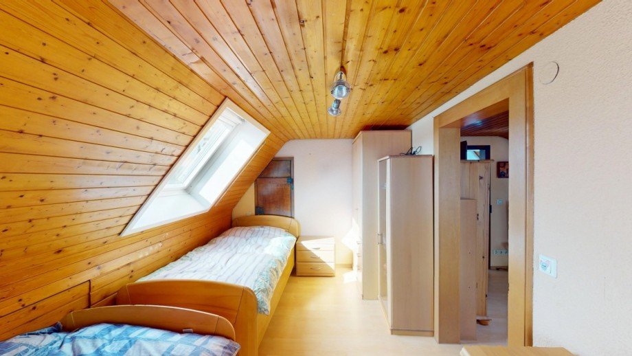 DG - Zimmer 1 Einfamilienhaus Brackenheim