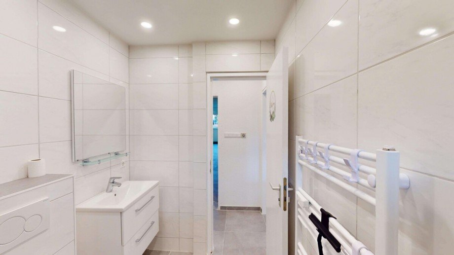 Bad Erdgeschosswohnung B�nnigheim
