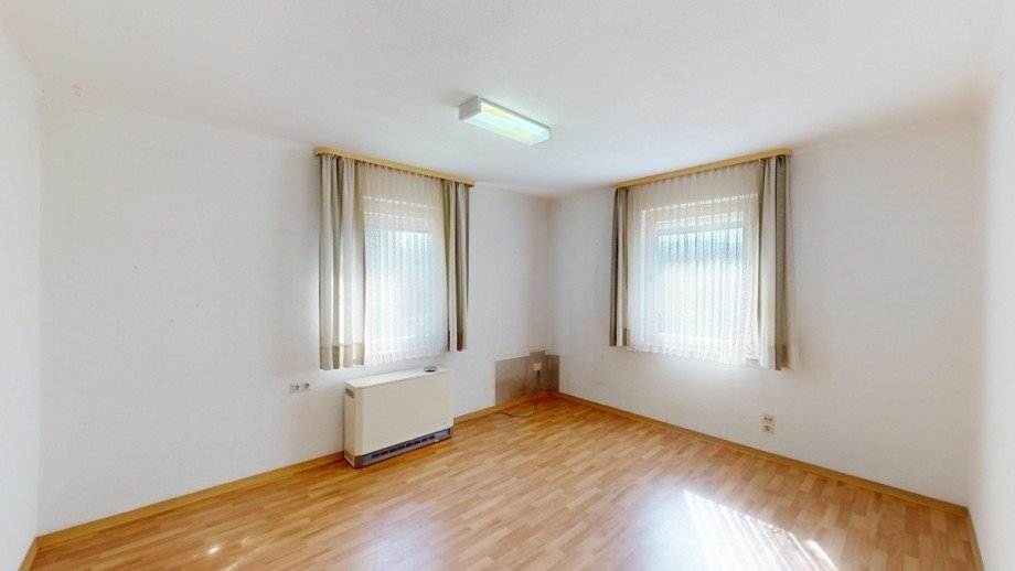 EG - Wohnen Zweifamilienhaus Gemmrigheim