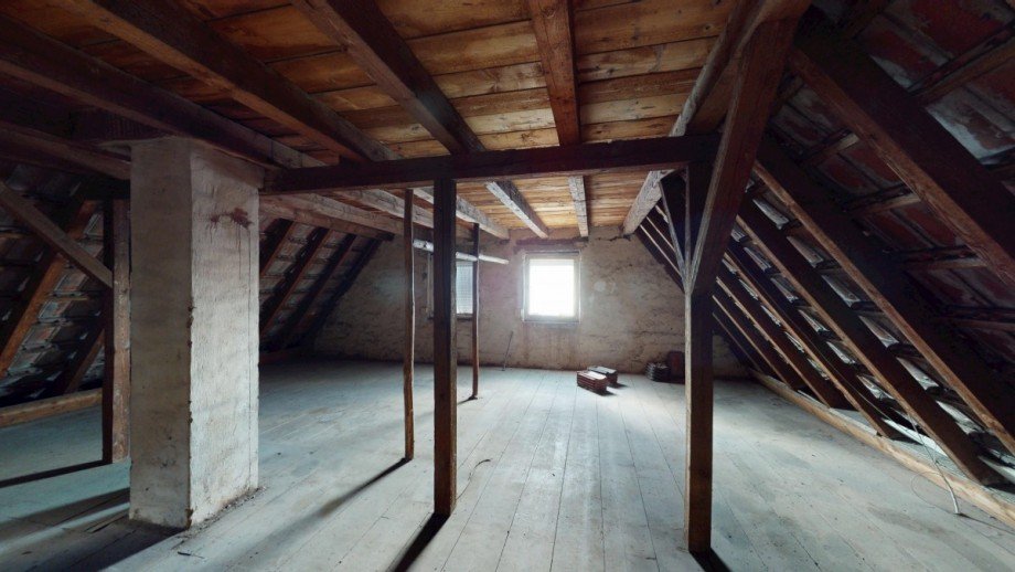 DG - B�hne Zweifamilienhaus Gemmrigheim