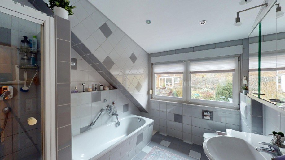 Wohnhaus - DG Bad Einfamilienhaus Zaberfeld